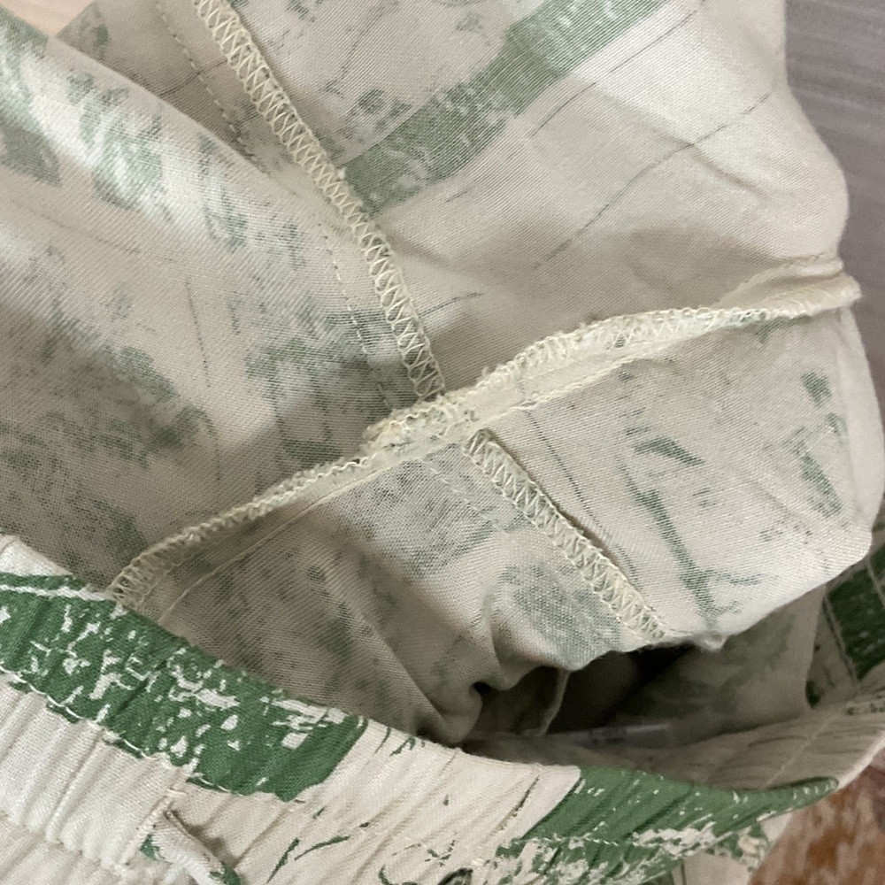 Urban Outfitters Wide Leg Printed Green Cream Beach Pants Large Flowy - Picture 7 of 11